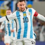 Messi eases injury worries as Argentina stay hungry