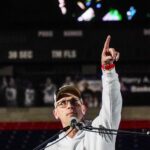 Dan Hurley rejects LA Lakers coaching job, to stay with UConn