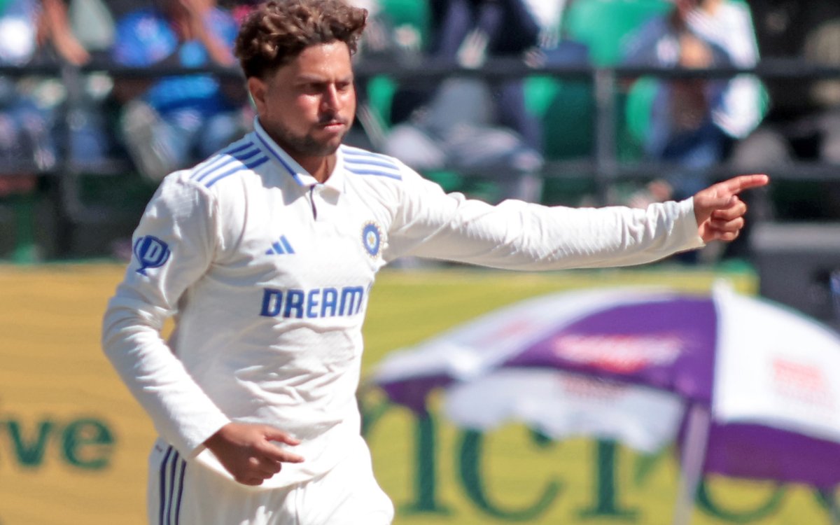 Bring Kuldeep back, Thakur has to go out for second Test: Manjrekar