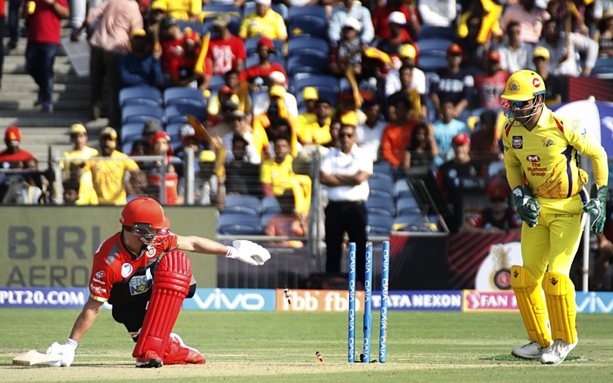 On Dhoni’s 44th birthday, AB de Villiers recalls: 'He was an intimidating player'