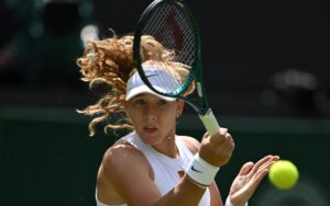 Wimbledon 2025: Andreeva downs Bronzetti, advances to third round
