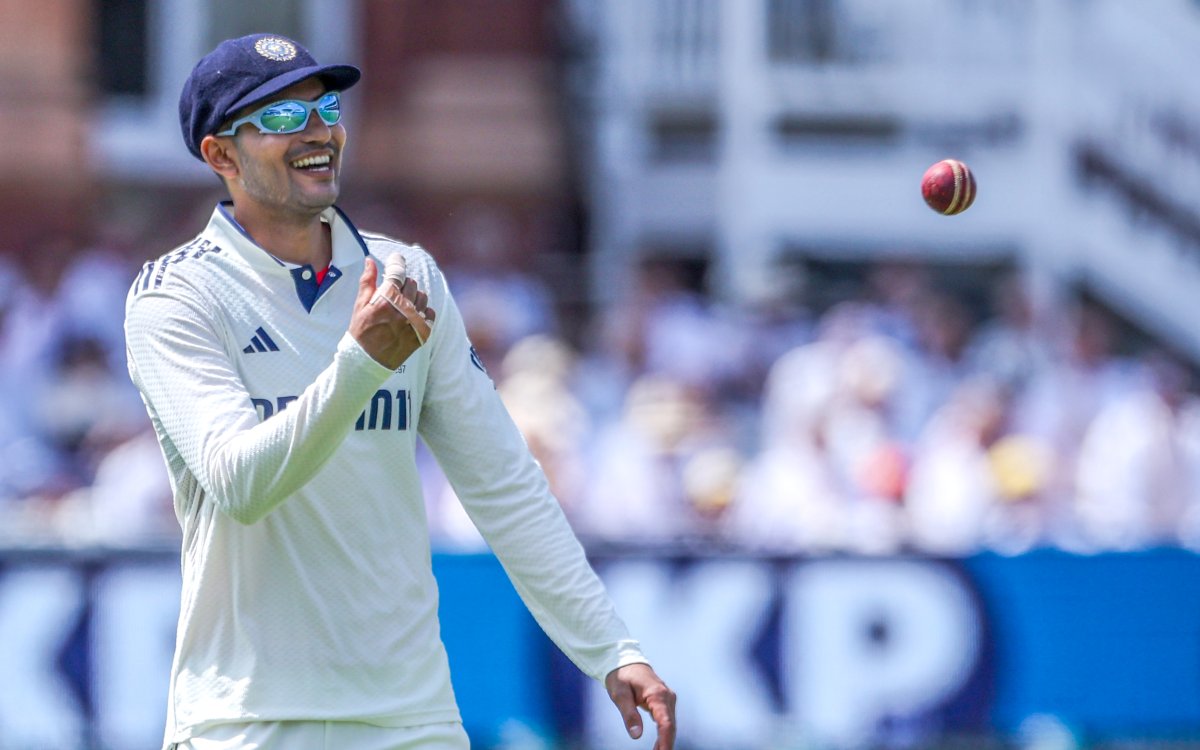 'Win the toss and bat, put runs on the board': Kaif advises Gill to follow Kohli’s approach  