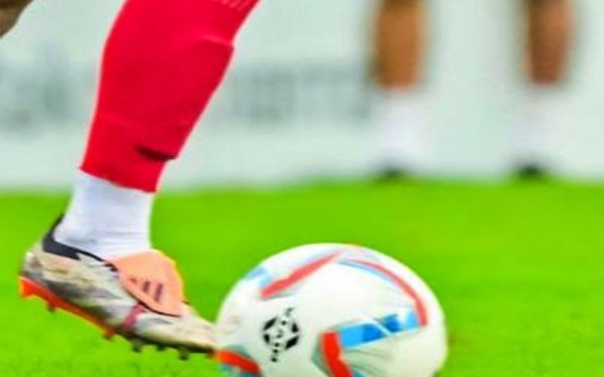 Bengal: Trinamool leader's nephew kicks referee during football match