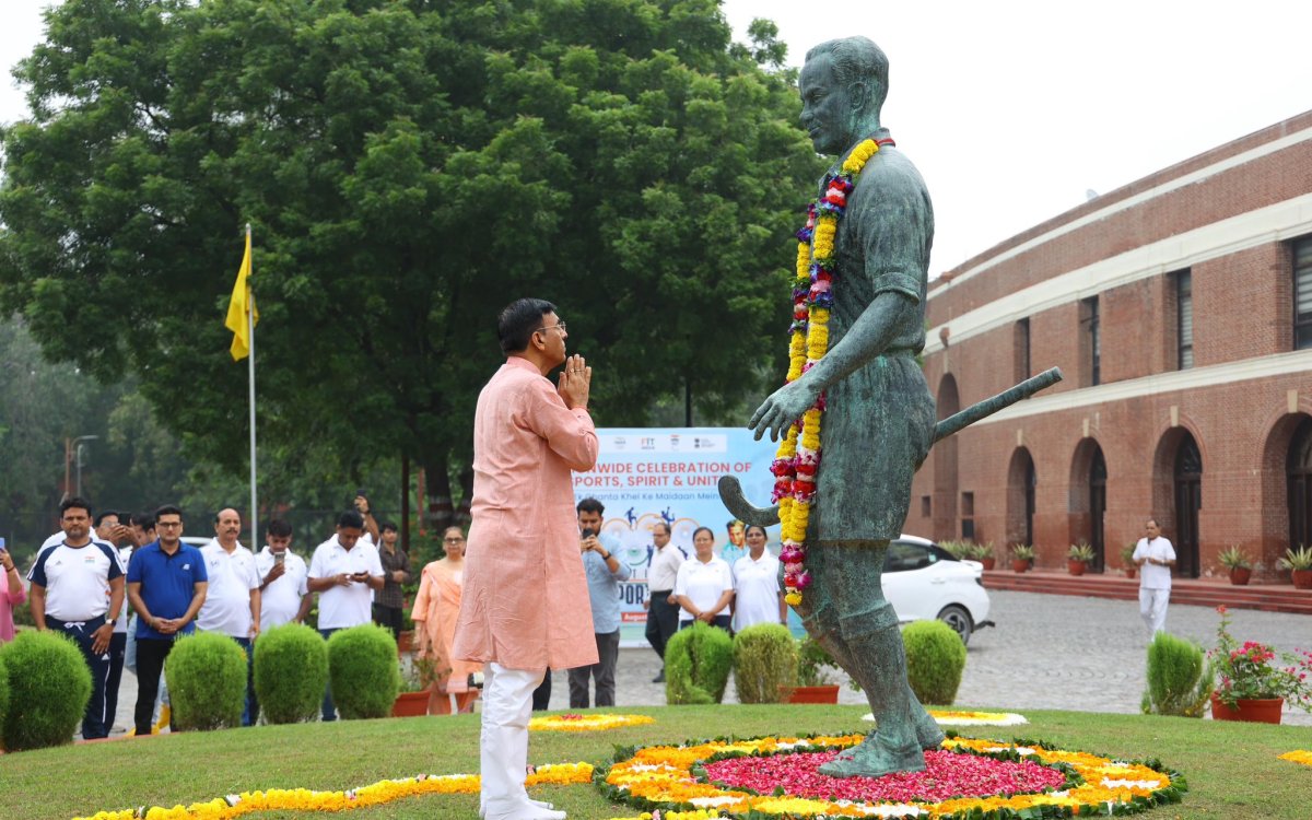 Committed To Making India Global Hub For Sporting Excellence: PM Modi Extends Greetings On National Sports Day