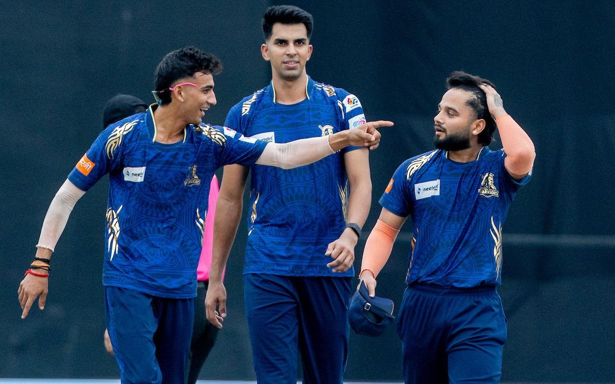 DPL 2025: Suyash Sharma, Shaurya Malik Shine As Outer Delhi Warriors Outclass Purani Dilli 6