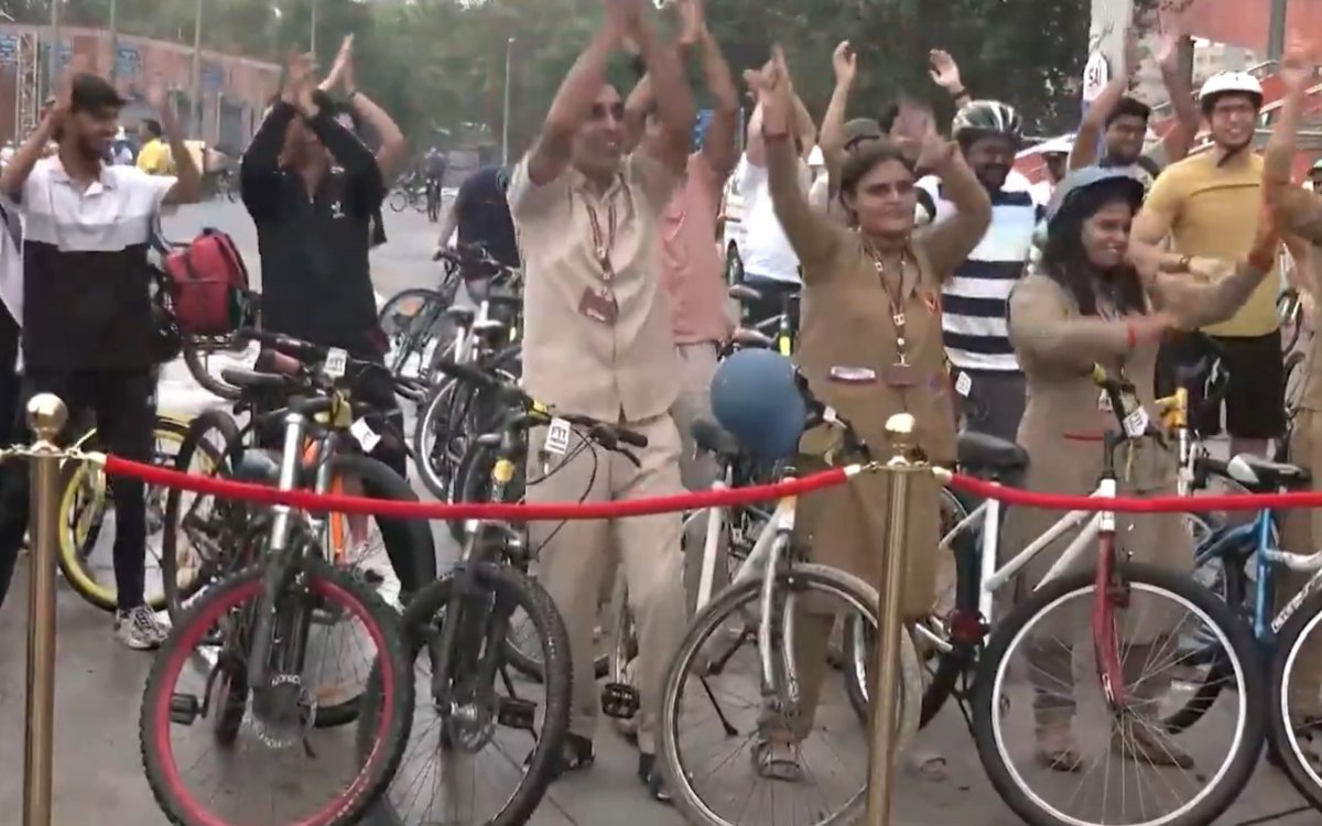 Special Edition Of  Fit India-Sundays On Cycle  Held At JLN Stadium Today