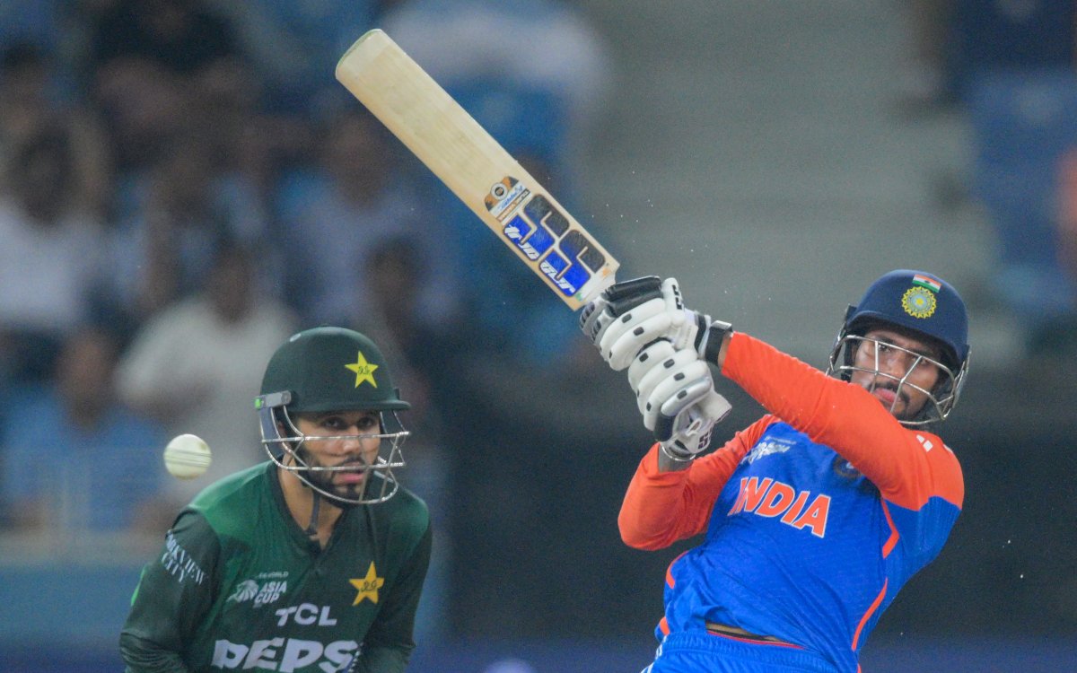 Asia Cup: Cricketers, politicians hail team India after record ninth title win