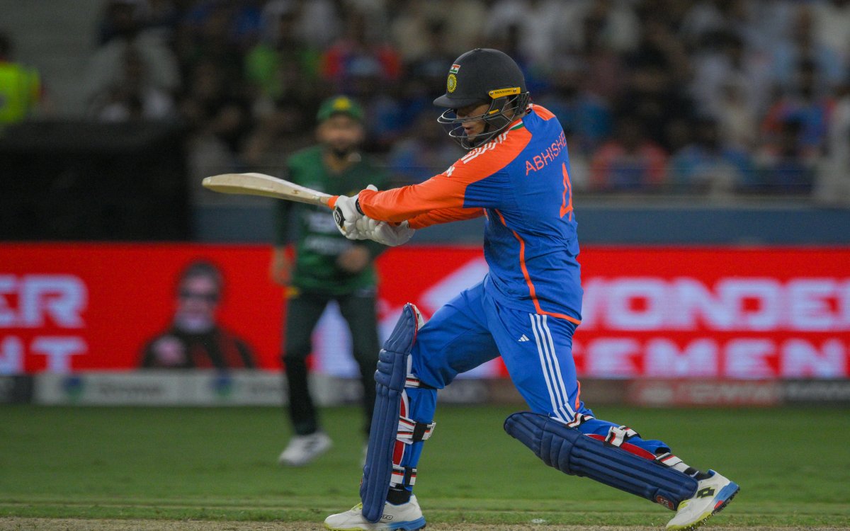 Asia Cup: Kuldeep, Axar, Surya star in India’s thumping victory over Pakistan (ld)
