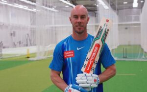 Chris Lynn signs full season deal with Adelaide Strikers for upcoming BBL