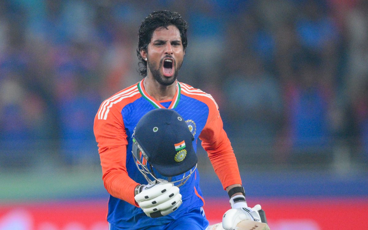 He made every ball count for something: Gavaskar lauds Tilak Varma’s knock  in Asia Cup final