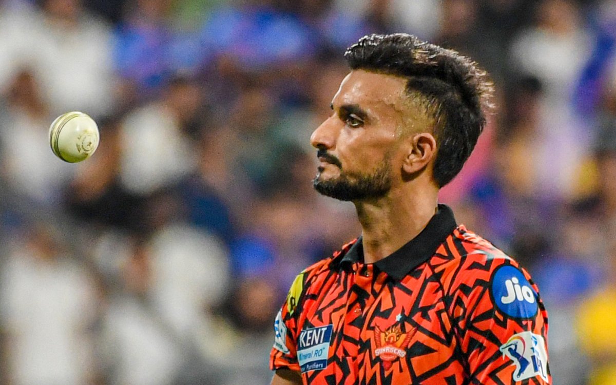 India Fast-bowler Harshal Patel Moves To Gujarat From Haryana For The 2025/26 Domestic Season.