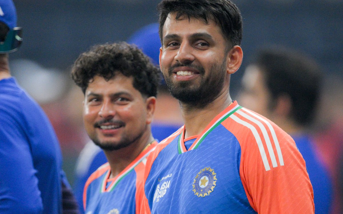 India Players Refuse To Accept Asia Cup Trophy From PCB Chief Naqvi