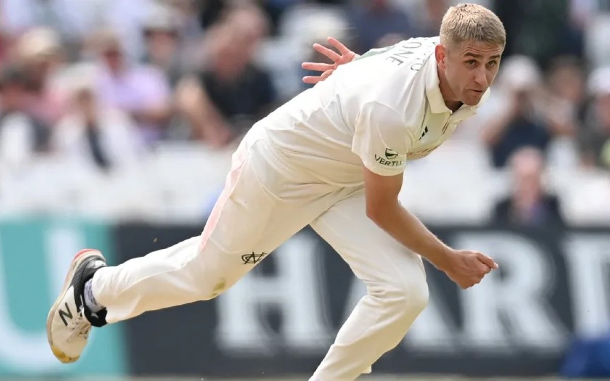 Middlesex sign England pacer Olly Stone on short-term loan from Nottinghamshire