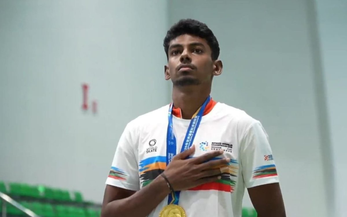 'Outstanding', PM Modi hails historic feats of Vaishali Rameshbabu, Anandkumar Velkumar