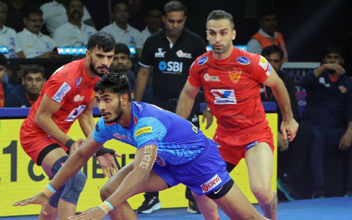 PKL 12: Ashu Malik s 16 Points Helps Dabang Delhi Remain Undefeated