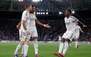 Real Madrid beat Levante to maintain 100 percent start to La Liga season