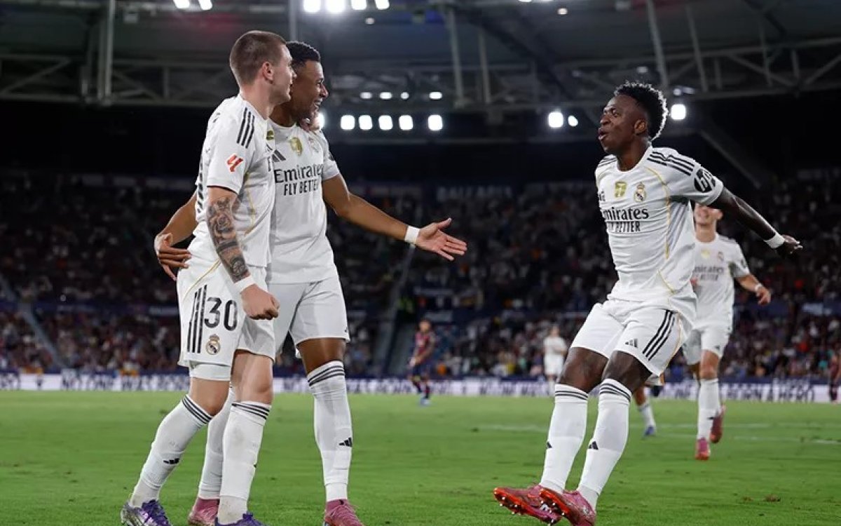 Real Madrid Beat Levante To Maintain 100 Percent Start To La Liga Season