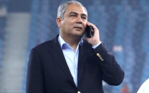 Shahid Afridi calls for Mohsin Naqvi to leave one post -- PCB or Federal Ministry