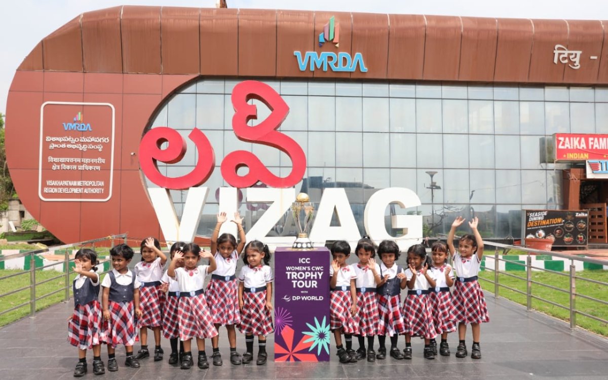 Women’s ODI World Cup 2025 Trophy Tour Celebrates ‘spirit Of Cricket’ In Visakhapatnam