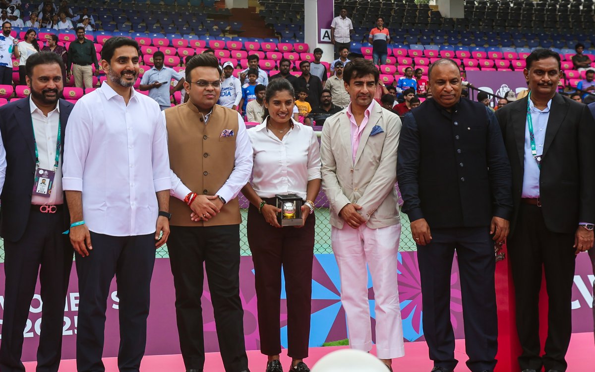 Mithali Raj Stand, Raavi Kalpana Gate unveiled at ACA-VDCA Stadium in Visakhapatnam 