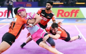 PKL 12: Ajit Chouhan stars as U Mumba edge Jaipur Pink Panthers 37–36, move up to 4th place
