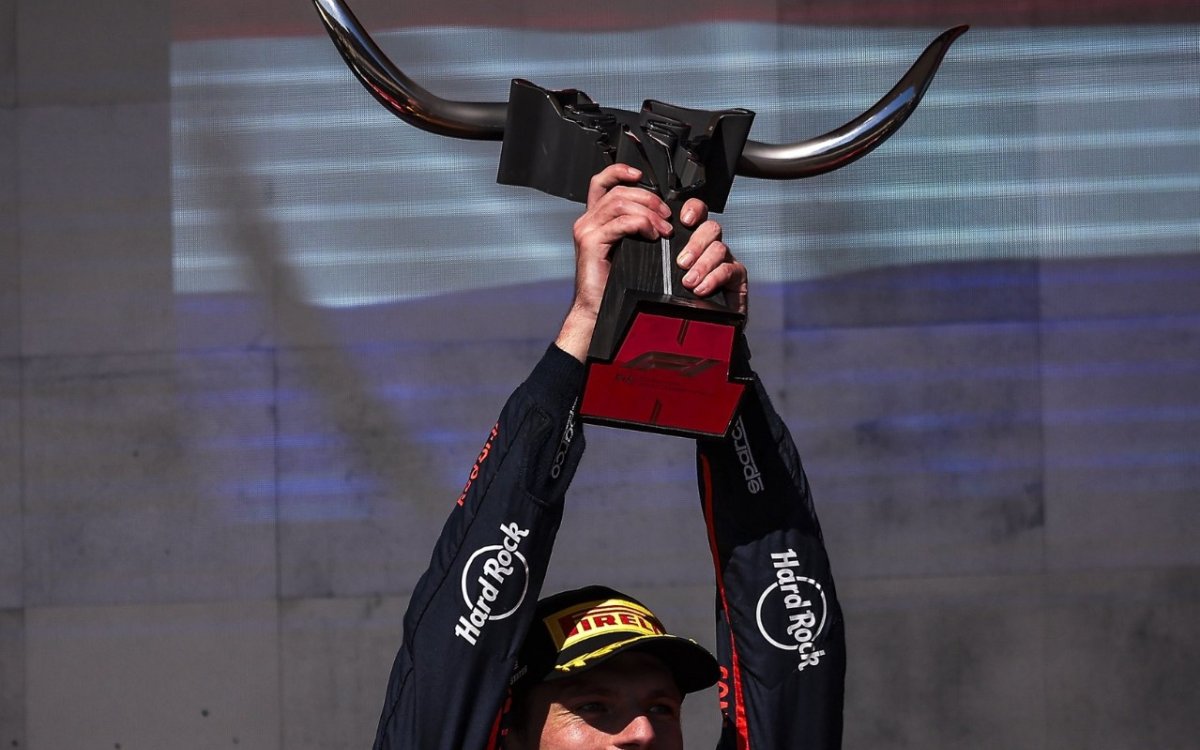 Verstappen Tightens F1 Title Race With Dominant Win At United States GP