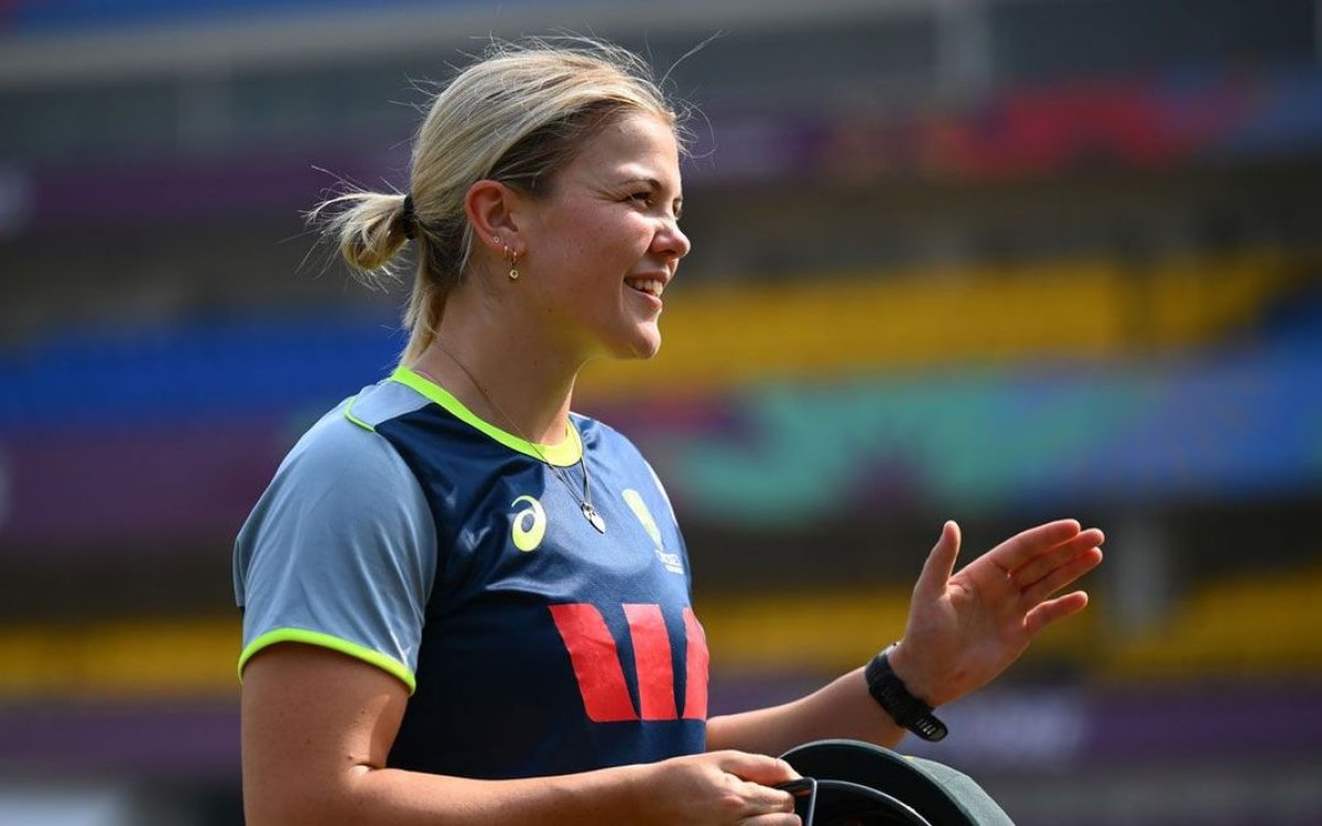 Women’s World Cup: Voll, Molineux, Garth In As Australia Opt To Bowl Against England