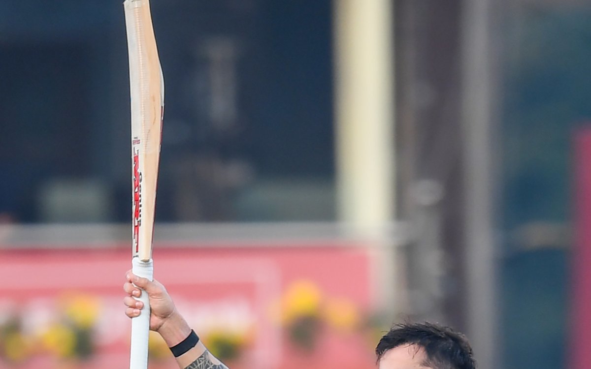 1st ODI: I visualise the game a lot, it helps me relax and play out there, says Kohli after helping