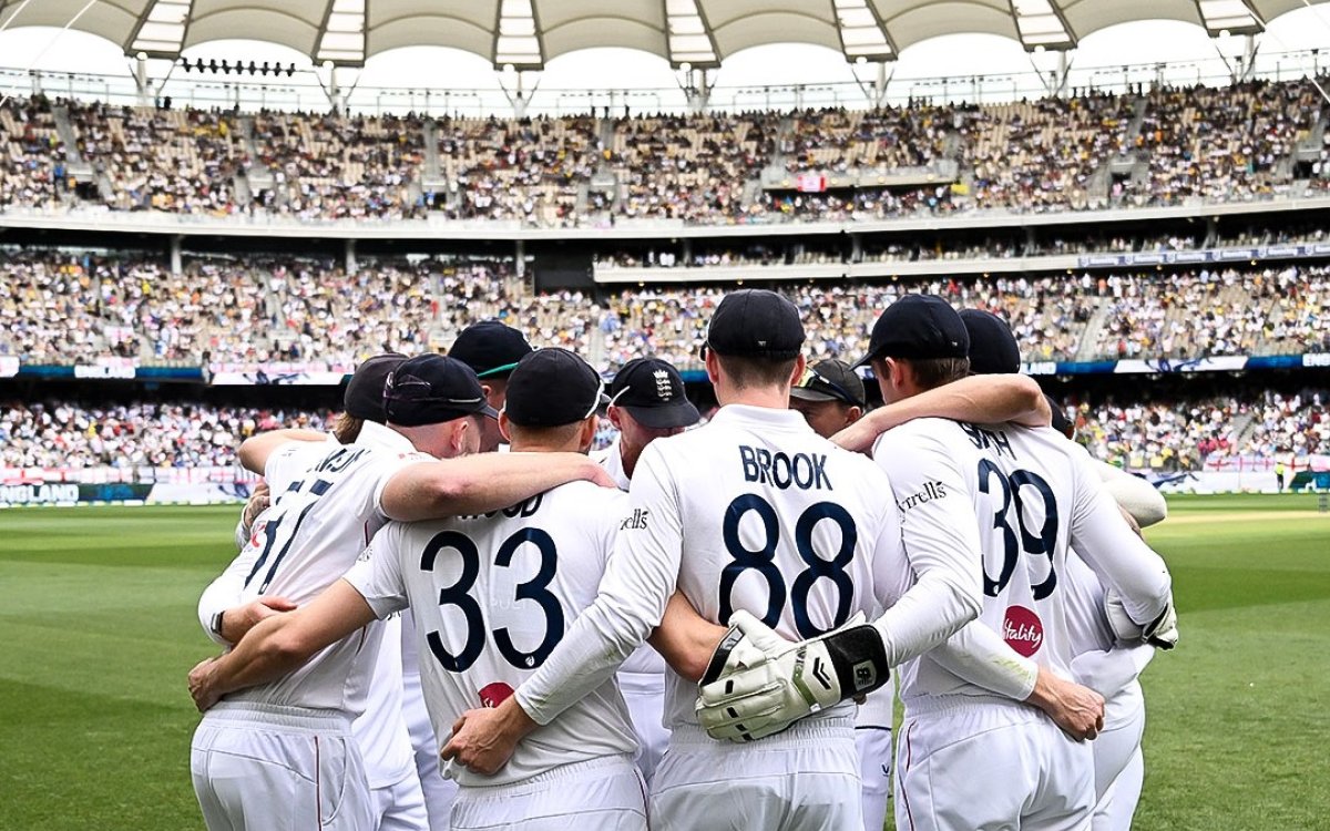 Botham Calls England’s Outing In Ashes Opener ‘horrendous