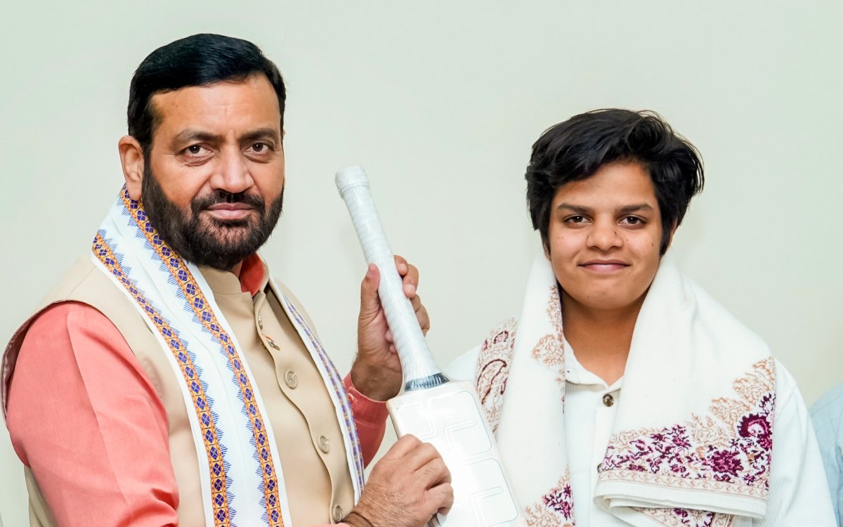 Could See Happiness On Father’s Face After Winning Women’s ODI World Cup: Shafali Verma