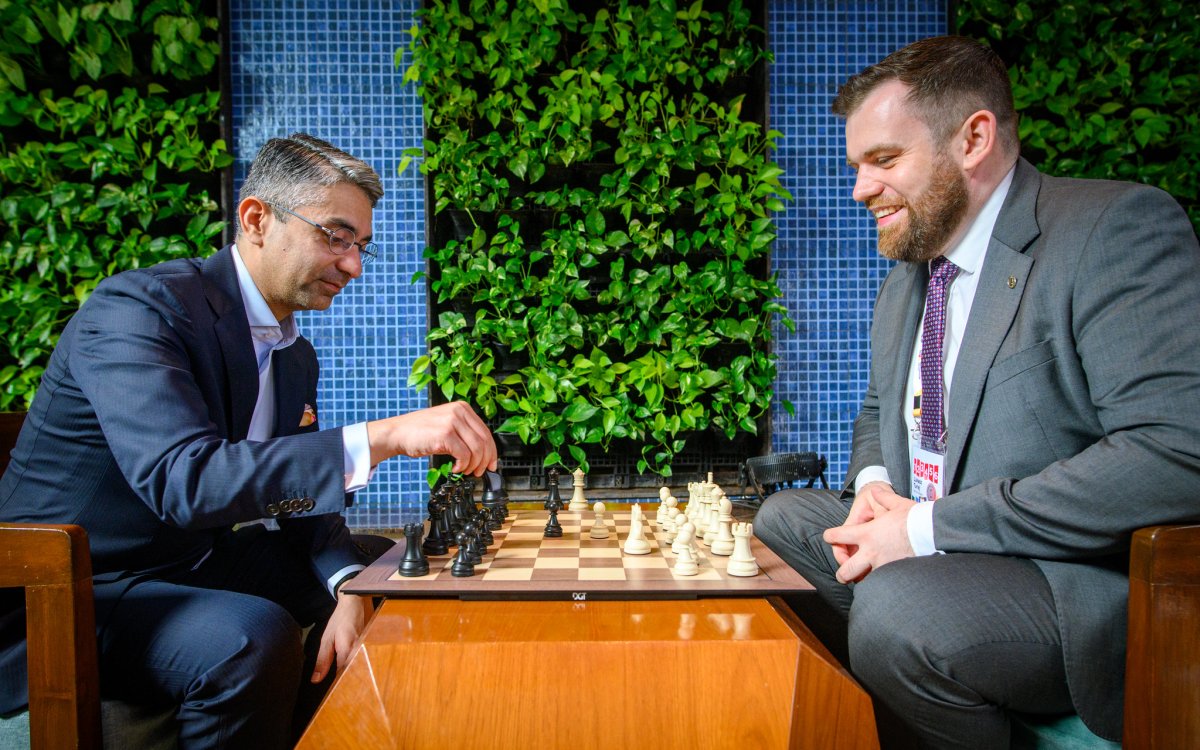 FIDE World Cup: Olympic Gold Medallist Abhinav Bindra Takes A Shot At Chess, Makes Ceremonial First Move In The Final