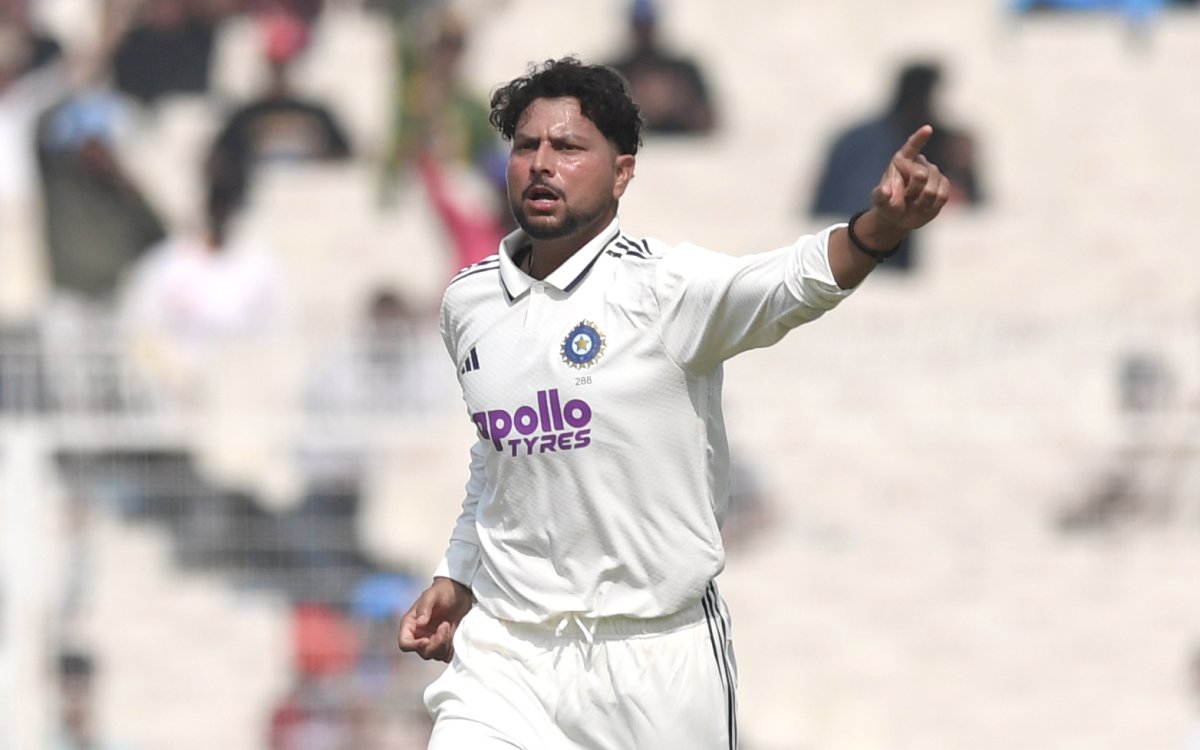 I Love That : Pieterson Welcomes Kuldeep s Inclusion In India’s XI For Kolkata Test