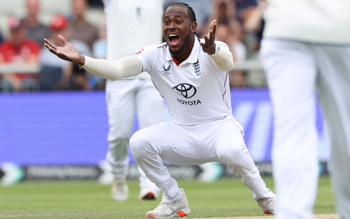 Fire And Ashes: England Bank On Fast Bowling Barrage In Australia