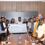 Maharashtra Cricket Association felicitates Smriti Mandhana with Rs 50 lakh award