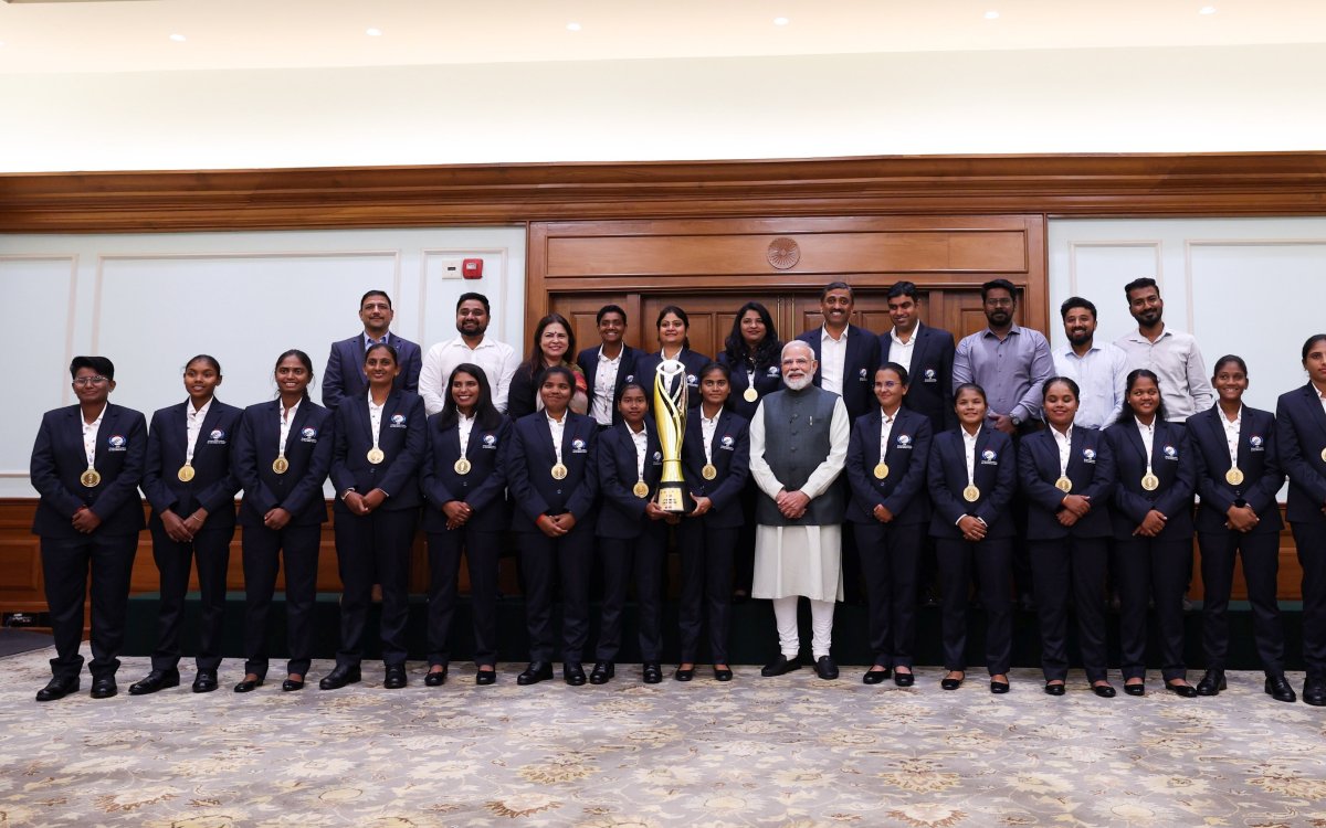 PM Modi s Encouraging Words For Blind Women’s Cricket Team:  Meeting With You All Makes Me Proud Of Nation s Success