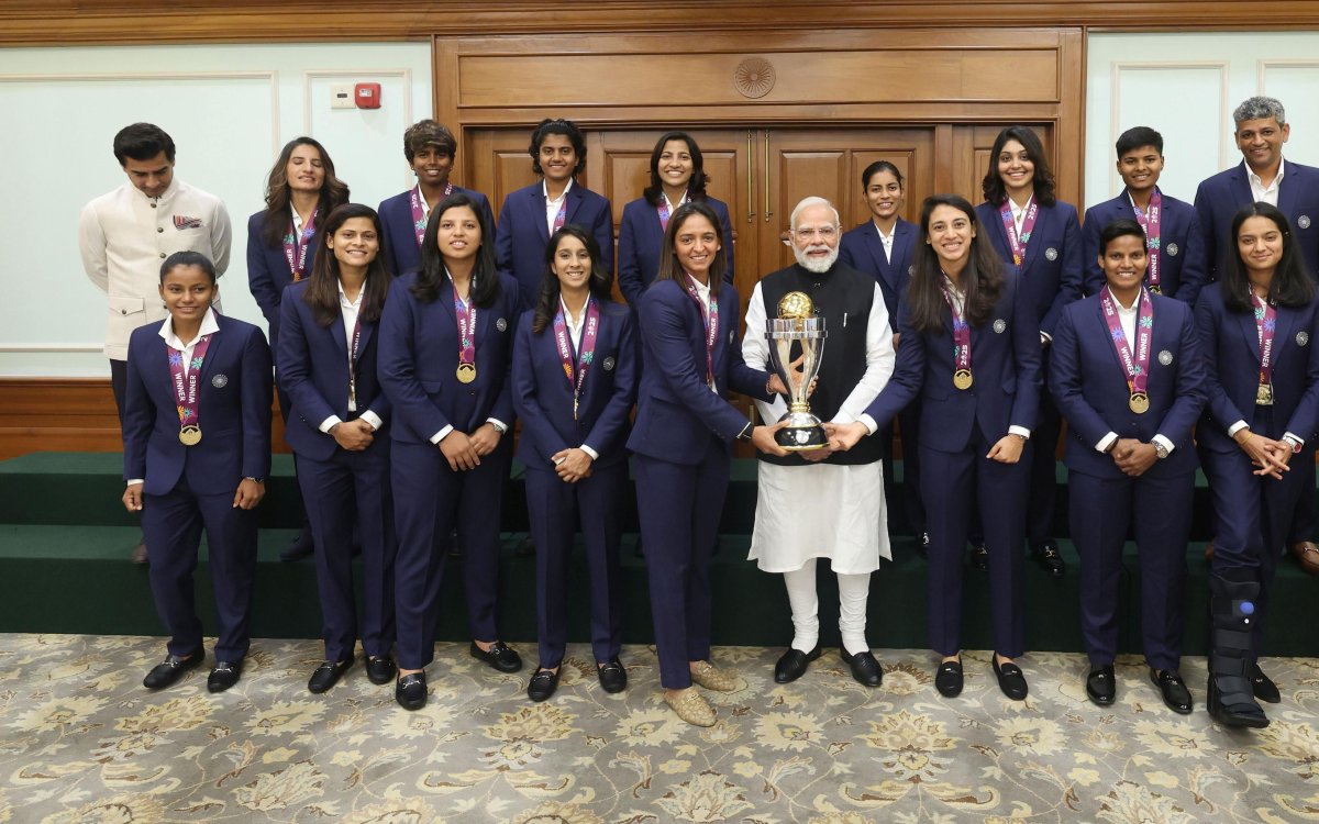 PM Narendra Modi meets Women’s ODI World Cup winning Indian women’s team