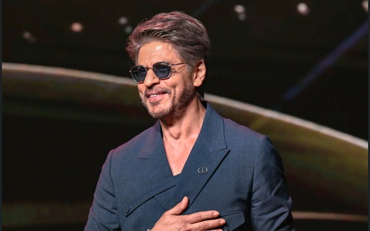 Shah Rukh Khan Thanks His  Knight In Shining Armour  Andre Russell As He Takes On A New Role In KKR