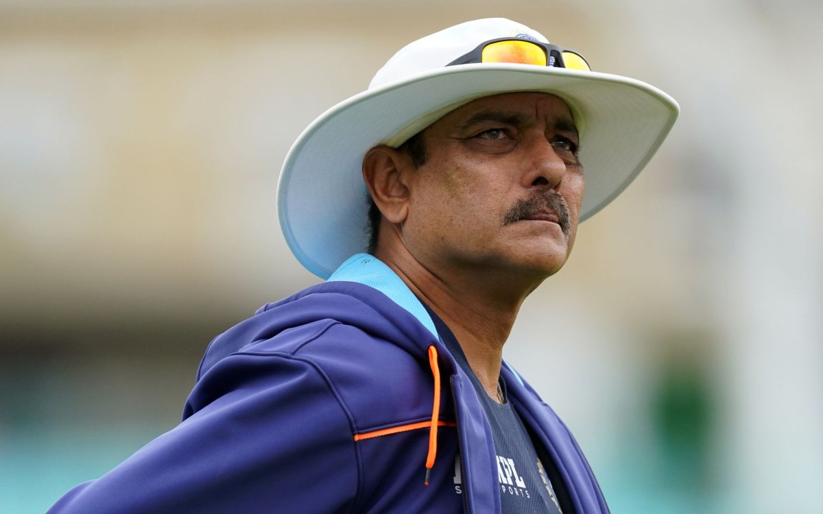 Shastri Tells England To Make Early Inroads To Win Ashes