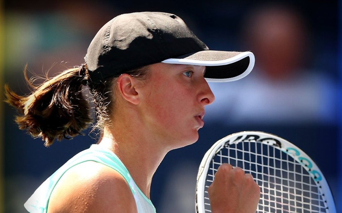 WTA Finals: Clinical Swiatek Defeats Keys In Opener; Rybakina Too Starts With Victory