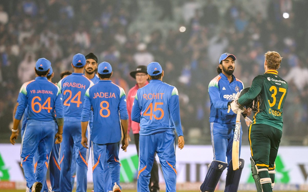 2nd ODI: Markram’s Ton, Breetzke And Brevis Fifties Help SA Beat India By Four Wickets, Level Series