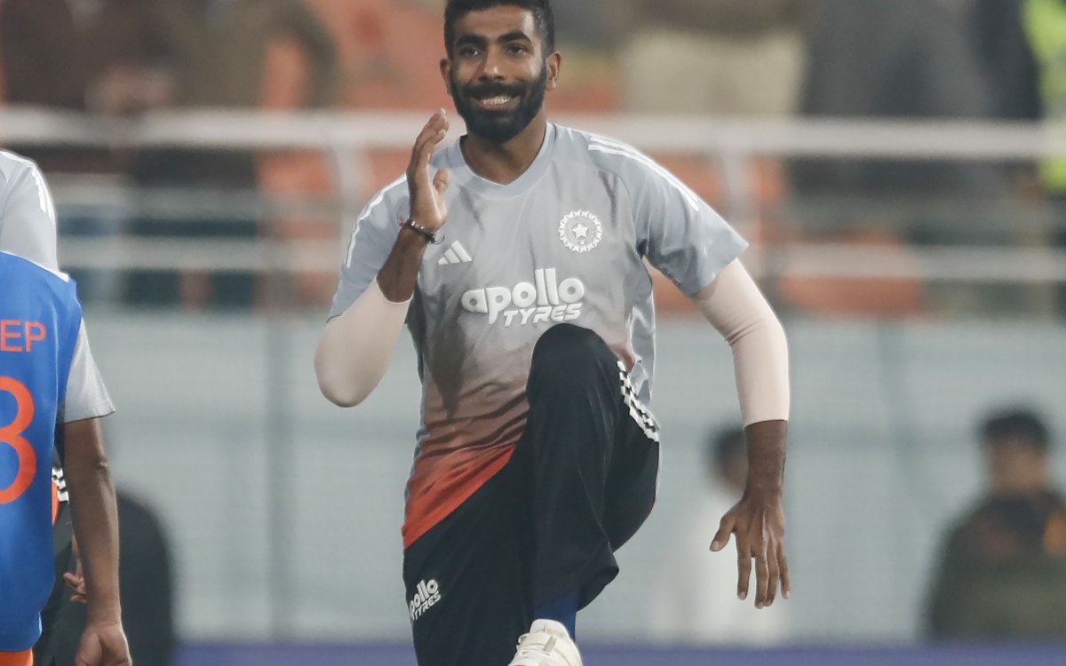 3rd T20I: Unwell Axar and Bumrah out as India elect to bowl against South Africa