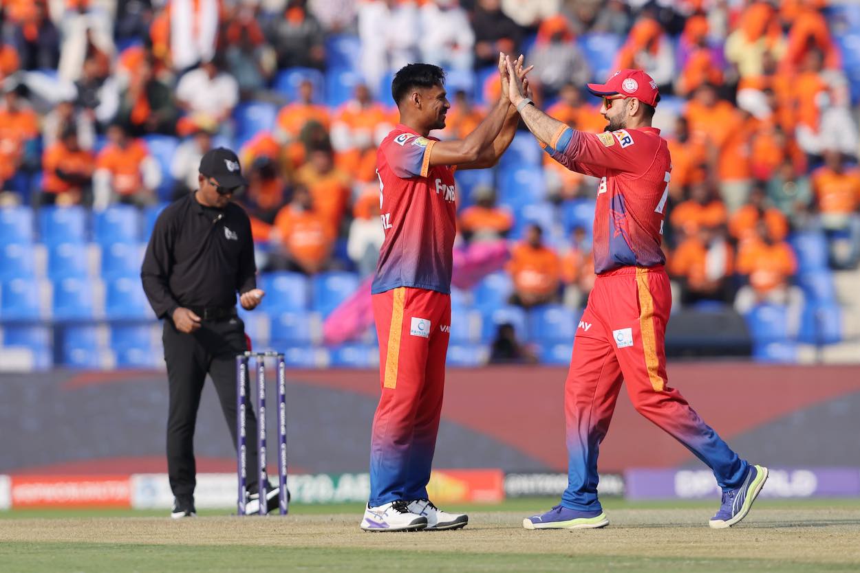 Dubai Capitals beat Gulf Giants by six wickets ILT20