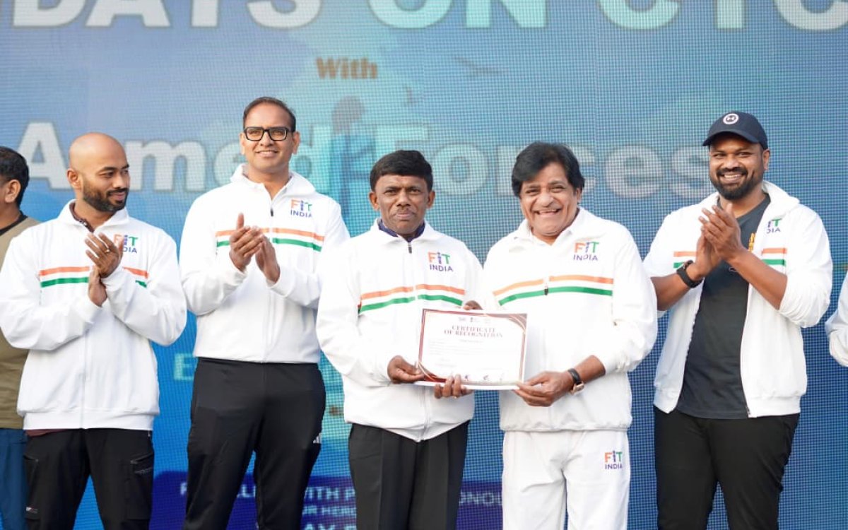 Armed Forces grace 53rd edition of Fit India Sundays on Cycle in Goa dedicated to Vijay Diwas