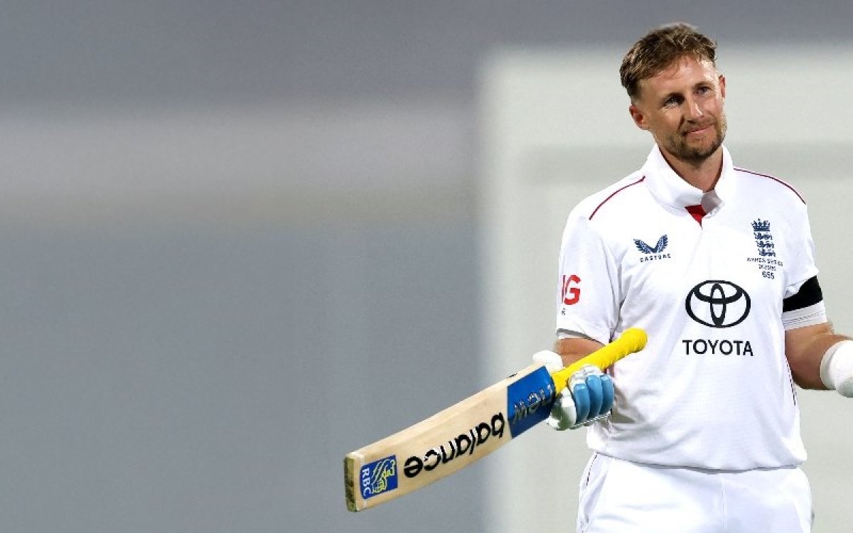 Ashes 3rd Test: England need to stick with players to play competitive cricket in Australia, says Mi