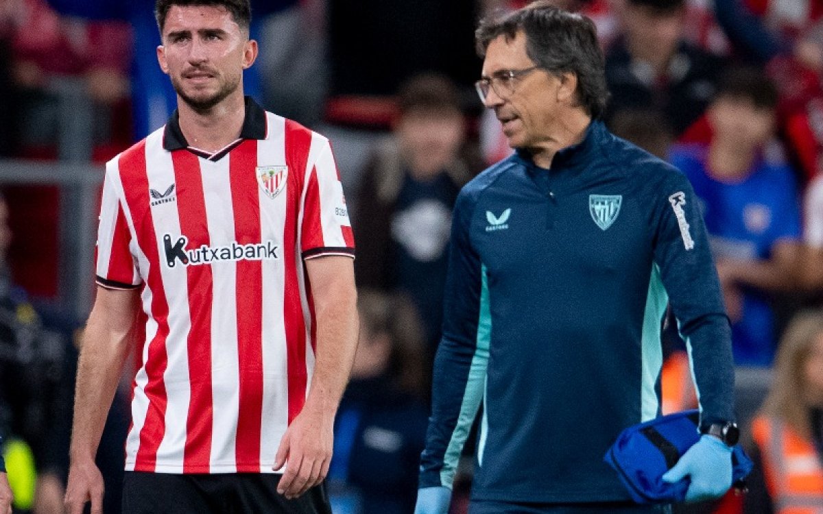 Athletic Bilbao lose Spain international Laporte for two months with a hamstring injury