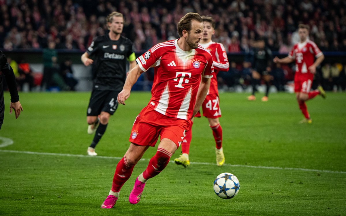 Bayern beat Sporting to strengthen Champions League position