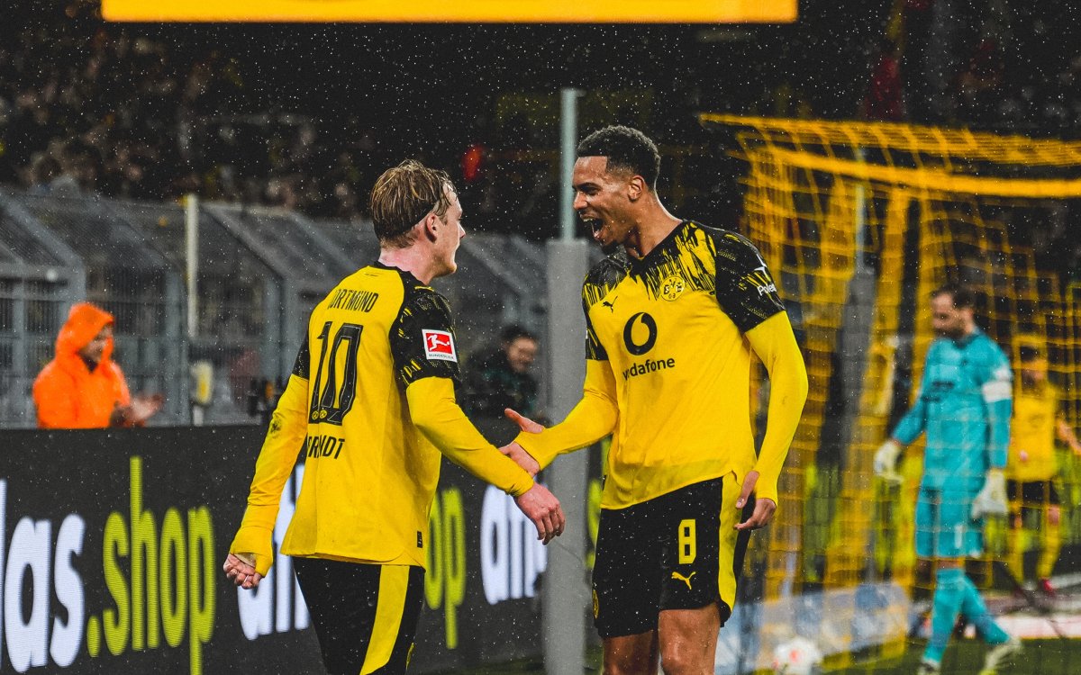 Dortmund tighten top-three grip after win over Hoffenheim