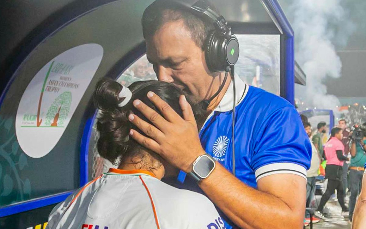 Indian Women s Hockey Team Chief Coach Harendra Singh Resigns, Citing Personal Reasons