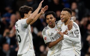 La Liga: Real Madrid takes controversial win against Sevilla