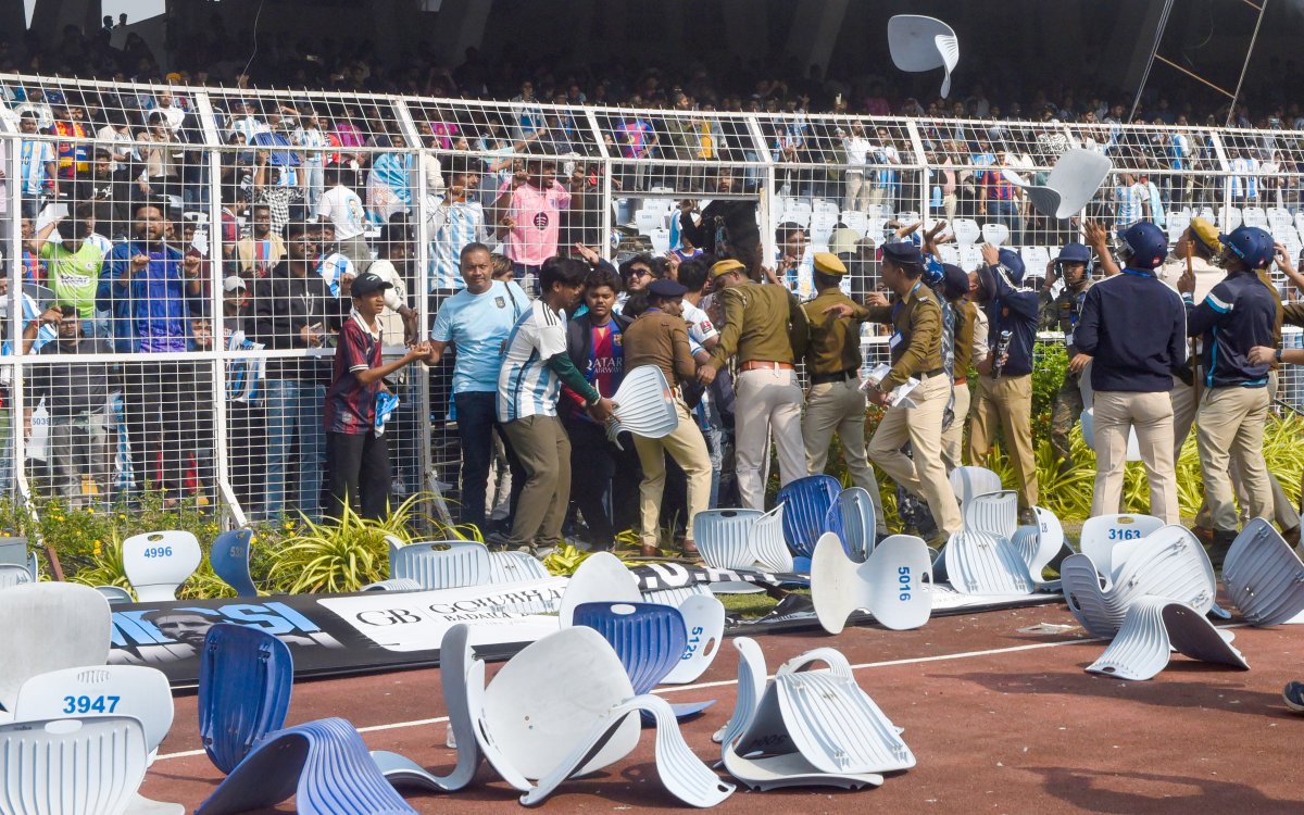 Mamata Banerjee announces judicial committee to probe chaos at Salt Lake Stadium over Lionel Messi’s